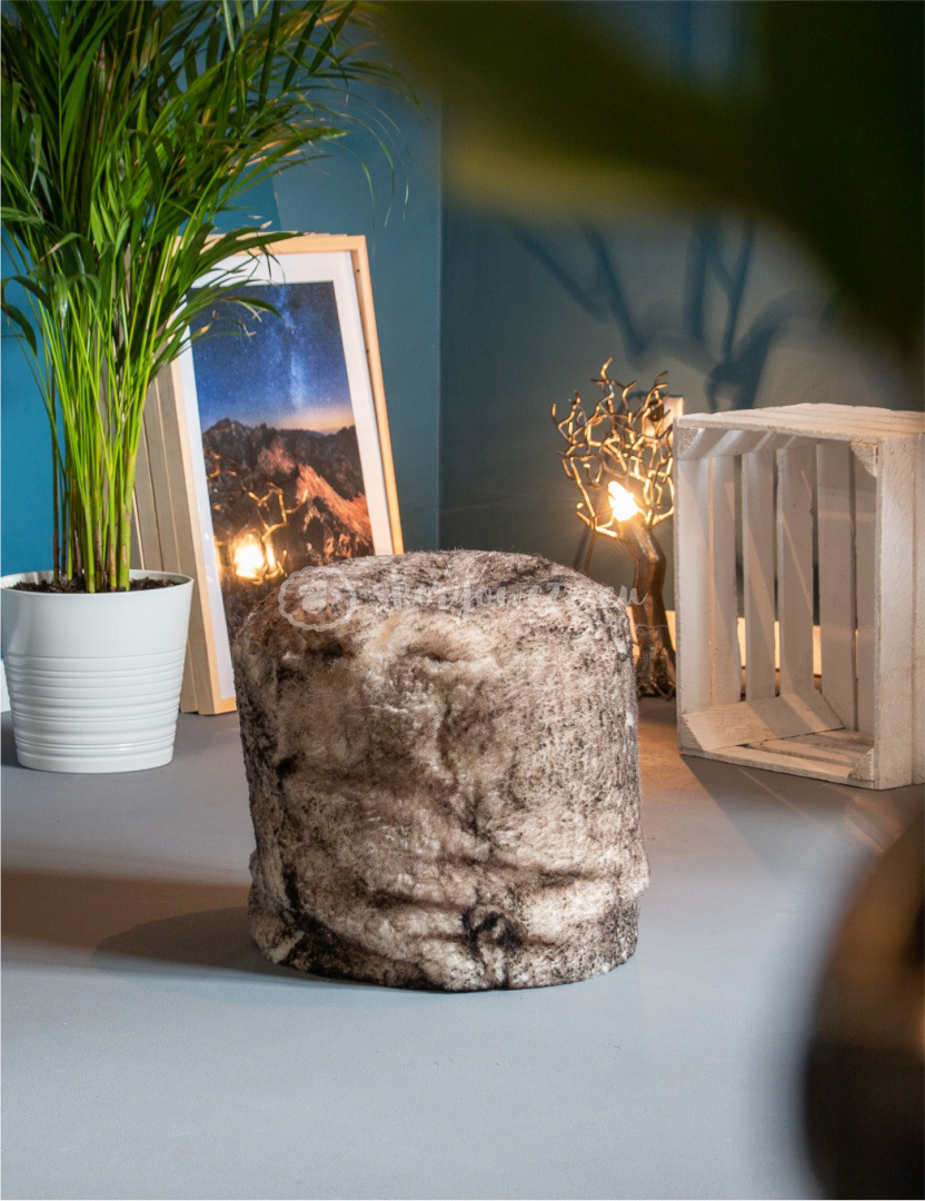 Fur Pouffes / Multicolour Fur Pouffes / Multicolour
