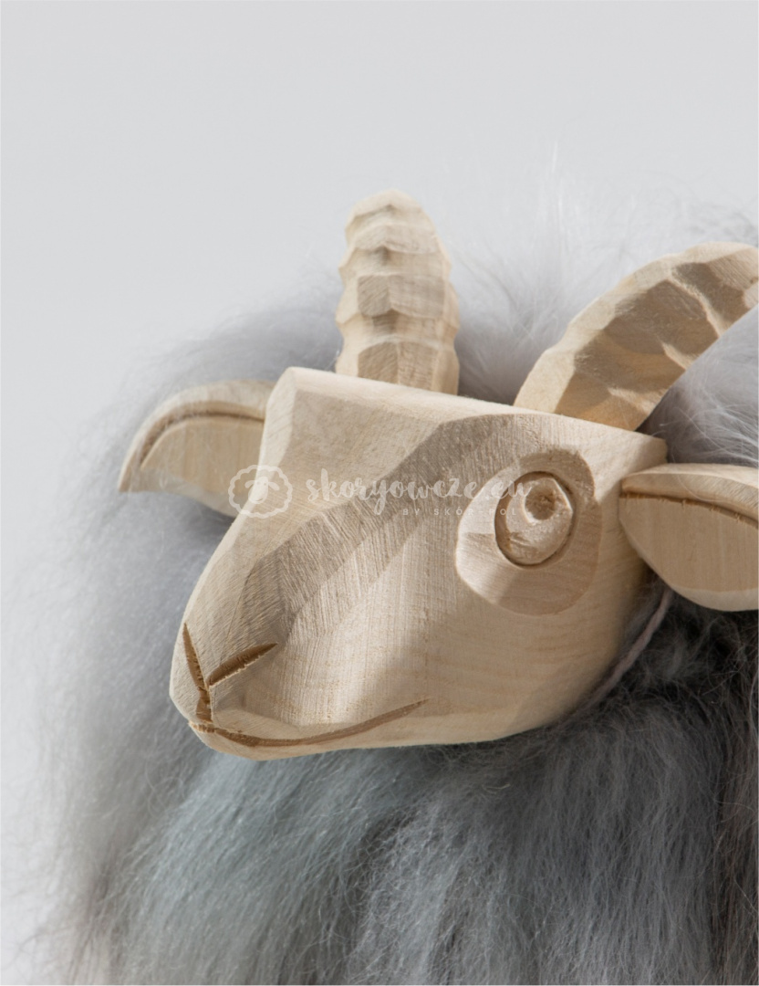 Chair - Decorative ram / Gray-Brown Chair - Decorative ram / Gray-Brown