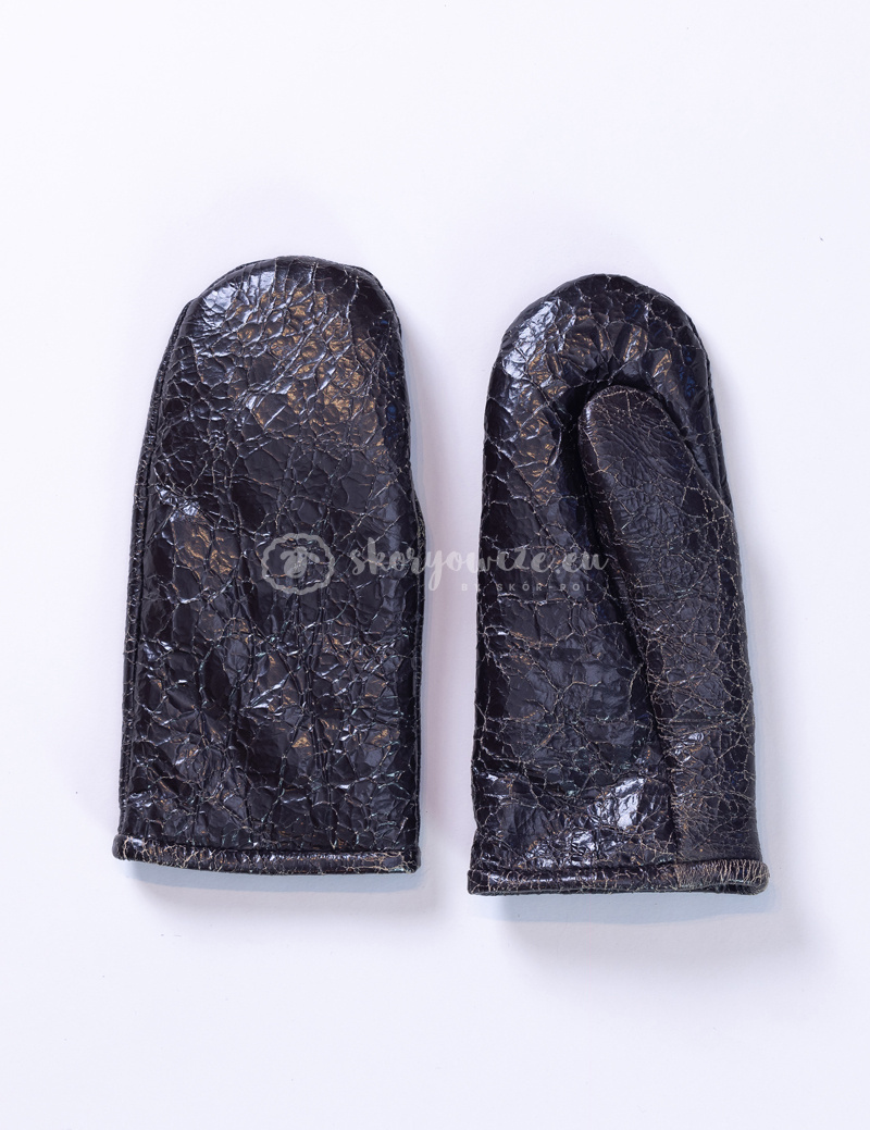 Classic men's foiled lambskin fingerless gloves in a dark chocolate color Classic men's foiled lambskin fingerless gloves in a dark chocolate color