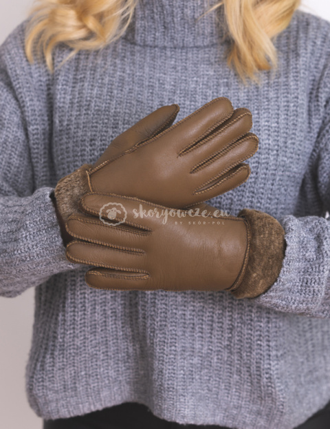 Women's brown lambskin gloves Women's brown lambskin gloves
