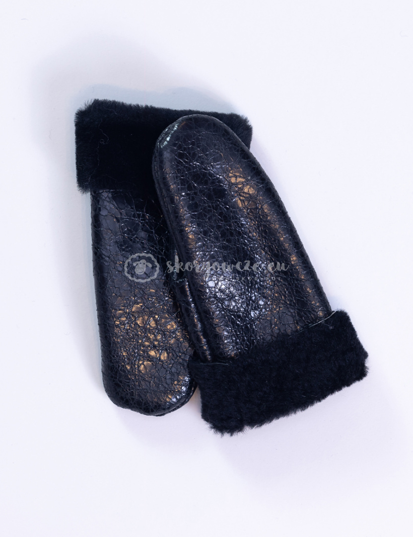 Women's glossy, black lambskin mittens Women's glossy, black lambskin mittens