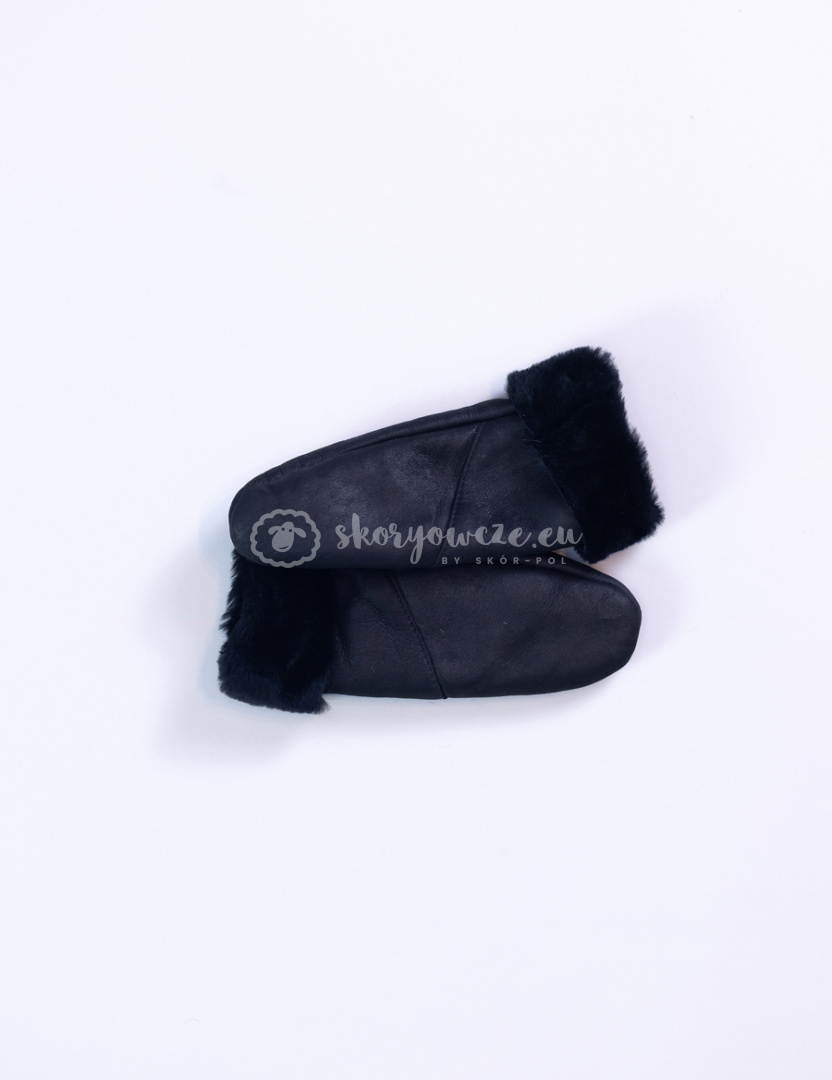 Women's matt, black lambskin mittens Women's matt, black lambskin mittens