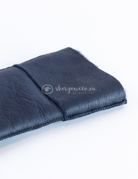 Women's dark blue lambskin gloves with light hem Women's dark blue lambskin gloves with light hem