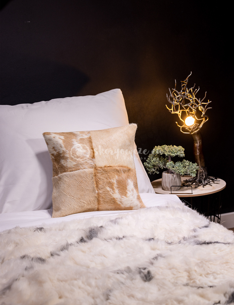 Decorative pillowcase cow leather 40x40 cm Decorative pillowcase cow leather 40x40 cm