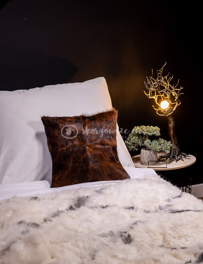Decorative pillowcase cow leather 40x40 cm Decorative pillowcase cow leather 40x40 cm