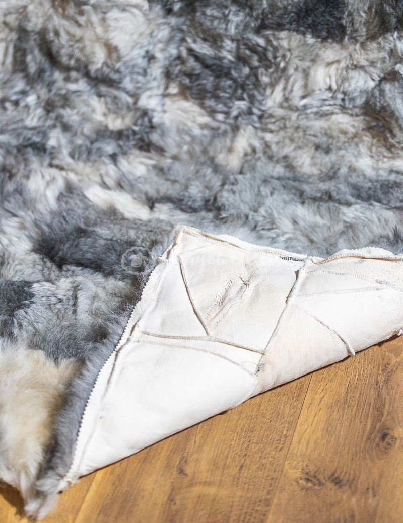 Iceland trimmed sheepskin bedspread 160x200 #natural gray Iceland trimmed sheepskin bedspread 160x200 #natural gray
