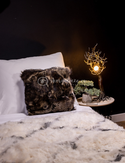 Decorative Sheepskin Pillow / Black Decorative Sheepskin Pillow / Black