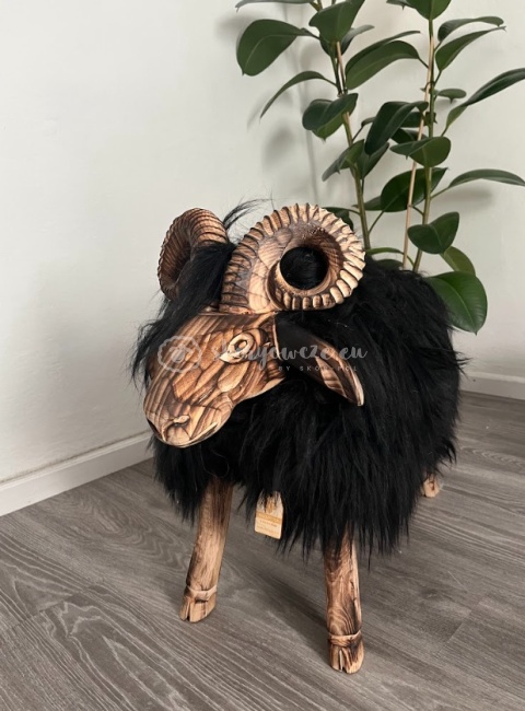 Krzesło - baran dekoracyjny / czarny / opalany