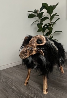 Krzesło - baran dekoracyjny / czarny / opalany