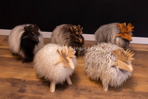 Renifer dekoracyjny / biały