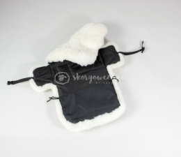 Wkładka do fotelika z zapięciem / Czarna