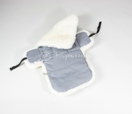 Wkładka do fotelika z zapięciem / Szara